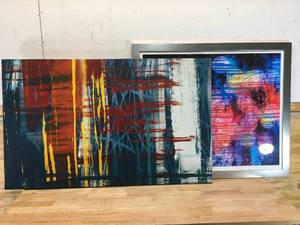 lot 193 image: Lot of 2 - Hanging Wall Art