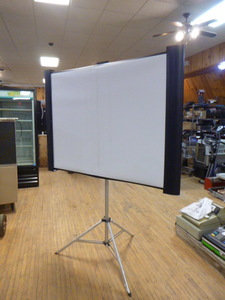 Epson Accolade Duet Projection Screen