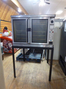 Blodgett Full Size Convection Oven on Stand