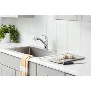 Glacier Bay Market Single-Handle Pull-Out Sprayer Kitchen Faucet in Polished Chrome  Customer Returns See Pictures