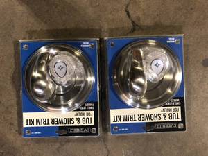 Lot of Everbilt 1-Handle Shower Valve Trim Kit for Moen Shower Faucets in Brushed Nickel Customer Returns See Pictures