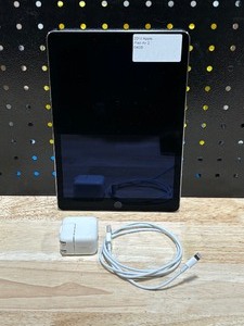 2015 Apple iPad Air 2