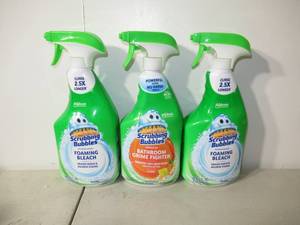 lot 69 image: Set of 3 Scrubbing Bubbles Foaming Bleach Bathroom Cleaner Trigger Bottle - 32oz-2 Regular 1 Citrus