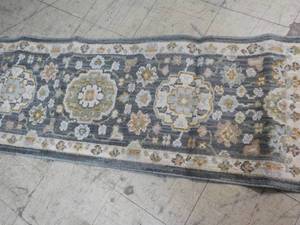 2 ft x 6 ft Mohawk runner...