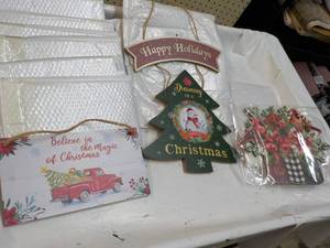 Holiday Hanging Dcor...