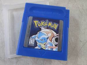 lot 3 image: (CNTR) Pokemon Blue Version Nintend...