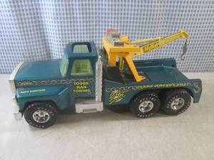 lot 40 image: (FS) Vintage Nylint Tough Man Towin...
