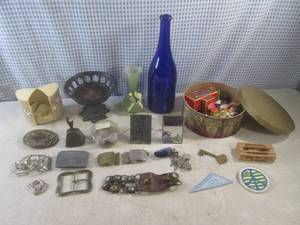 lot 90 image: (A-1) Assorted Vintage Smalls...