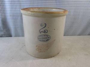 lot 154 image: (EC1) Vintage Red Wing 2 Gallon Cro...