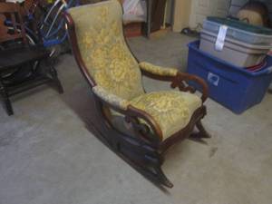 lot 170 image: (FRNT) Vintage Rocking Chair...