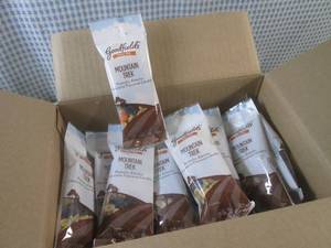 lot 200 image: (B-1) 24 Bags of Mountain Trek Trai...