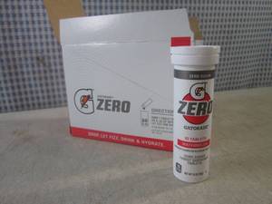 lot 207 image: (B-1) 8 Tubes of G Zero Watermelon ...