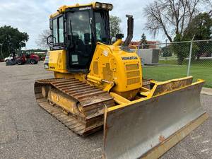 lot 1 image: 2018 Komatsu D39PX-24 Crawler Dozer