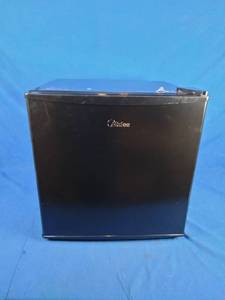 Midea Mini Refrigerator 17x18x18
