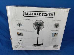 BLACKDECKER 16 Dual-Blade Pedestal Fan with Remote