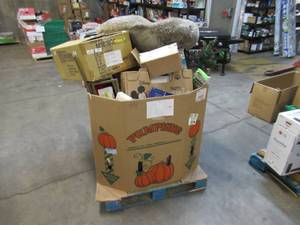 lot 106 image: Pallet of Store Overstock Store and Ecommerce Product and Returns