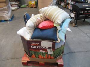 lot 112 image: Pallet of Overstock Store and Ecommerce Product and Returns