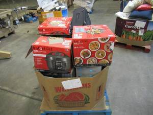 lot 114 image: Pallet of Overstock Store and Ecommerce Product and Returns