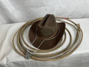 lot 1 image: Cowboy Hat, Lasso and Hat Hanger