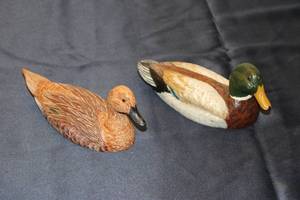 lot 107 image: Pair of Hand-Carved Wooden Duck Decoys - Pintail Hen & Mallard Drake