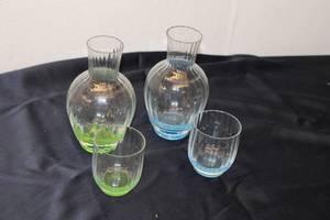 lot A-129 image: Set of 4 Colorful Glass Drinkware - 2 Pitchers and 2 Glasses