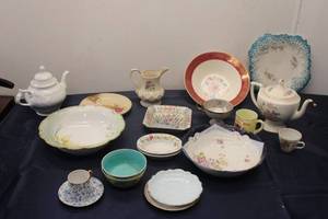 lot 185 image: Assorted Vintage Fine China Tea Set and Decorative Dishware Collection