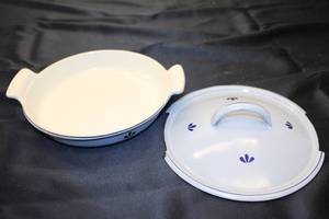 lot 220 image: Vintage Dutch Ceramic Serving Dish with Lid