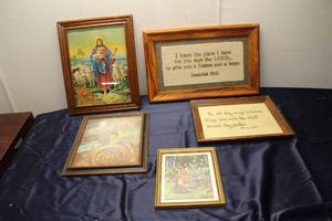 lot 323 image: Lot of 5 Decorative Religious Framed Art Prints