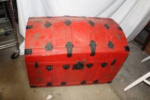 lot 381 image: Antique Red Decorative Trunk with Interior Compartments