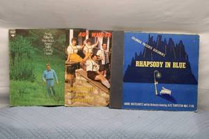lot 28 image: Lot of 3 Vintage Vinyl Records Andy Williams, Auf Wiedersehen, Rhapsody in Blue