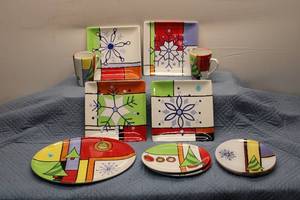 lot 73 image: Complete Set of Mondrian Inspired Dinnerware with Plates and Mugs