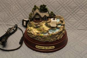 lot 104 image: Cottage by the Sea Decorative Lighted Figurine