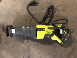 lot 11 image: RYOBI 12 Amp Corded Reciprocating Saw     Customer Returns See Pictures