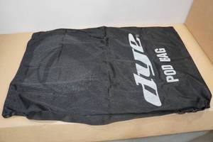 lot 86 image: Dye Pod Bag