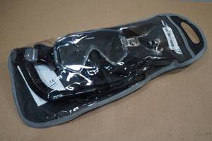 lot 115 image: Cressi Pano 3 Snorkel Set
