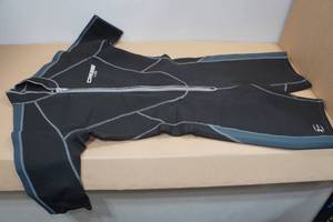 lot 118 image: Cressi Lido Mens 2mm Wetsuit -XXL6