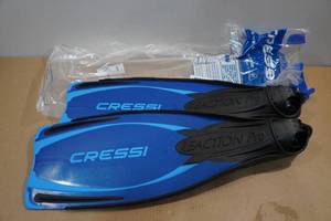 lot 124 image: Cressi Reaction Pro Snorkel Fins -Size 3637, 3.5-4