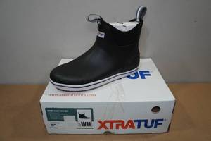 lot 134 image: Xtratuf Womens Ankle Deck Boots -Size 11