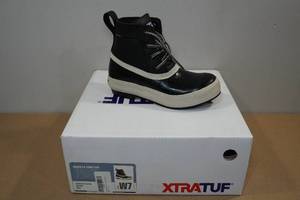 lot 135 image: Xtratuf Womens Legacy Lace Boots -Size 7