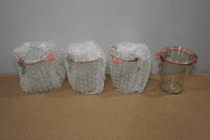 lot 159 image: 4 Weck Mini Mold 5.4oz Jars