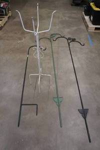 lot 229 image: Assorted Shepherds Hooks