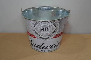 lot 233 image: Budweiser Metal Bucket