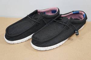 lot 237 image: Patriotic Canvas Shoes - 44
