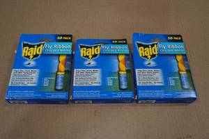 lot 250 image: Raid Fly Ribbons - 30 Count