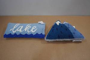 lot 282 image: 2 Peking Handcrafted Throw Pillows