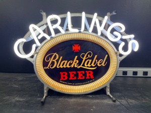 lot 93 image: Carlings Beer, Carlings Black Label, neon