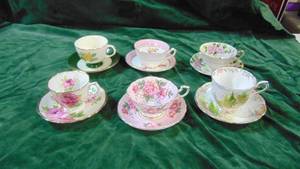 Lot of 6 cups and saucers