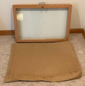 lot 31 image: Solid Oak With Glass Locking Hinged Display Case 24 x 36 x 3 12 With Custom Carry Sleeve (With Key)
