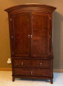 lot 60 image: Wood Four  Drawer TV Cabinet 45L x 74 H x 21 W  (BRING HELP TO LOAD)