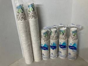 Dixie PerfecTouch Cups